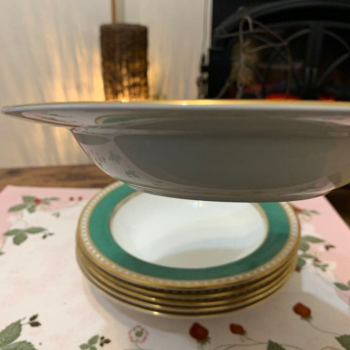 希少　ウェッジウッド ユーランダー　パウダー　グリーン　20cmスーププレート