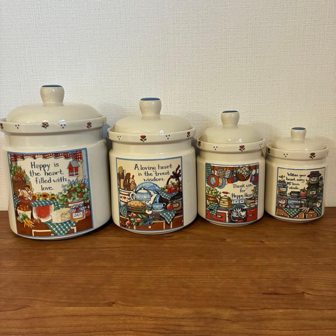 カントリー調　陶器キャニスター 4点セット