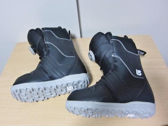 新品同様BURTON JET スノボーブーツJET PHANTOM サイズ違い