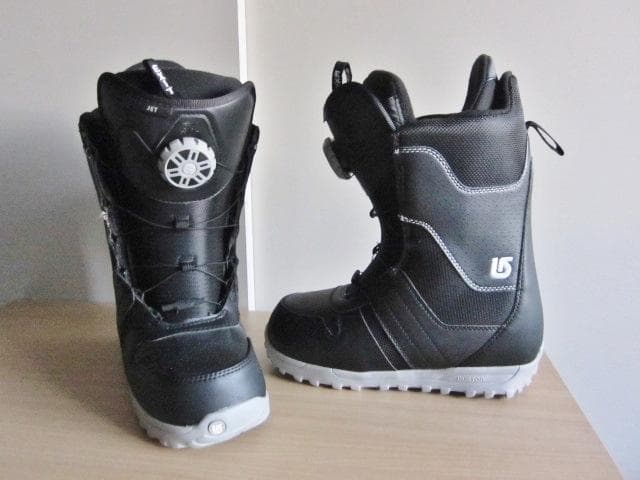 新品同様BURTON JET スノボーブーツJET PHANTOM サイズ違い