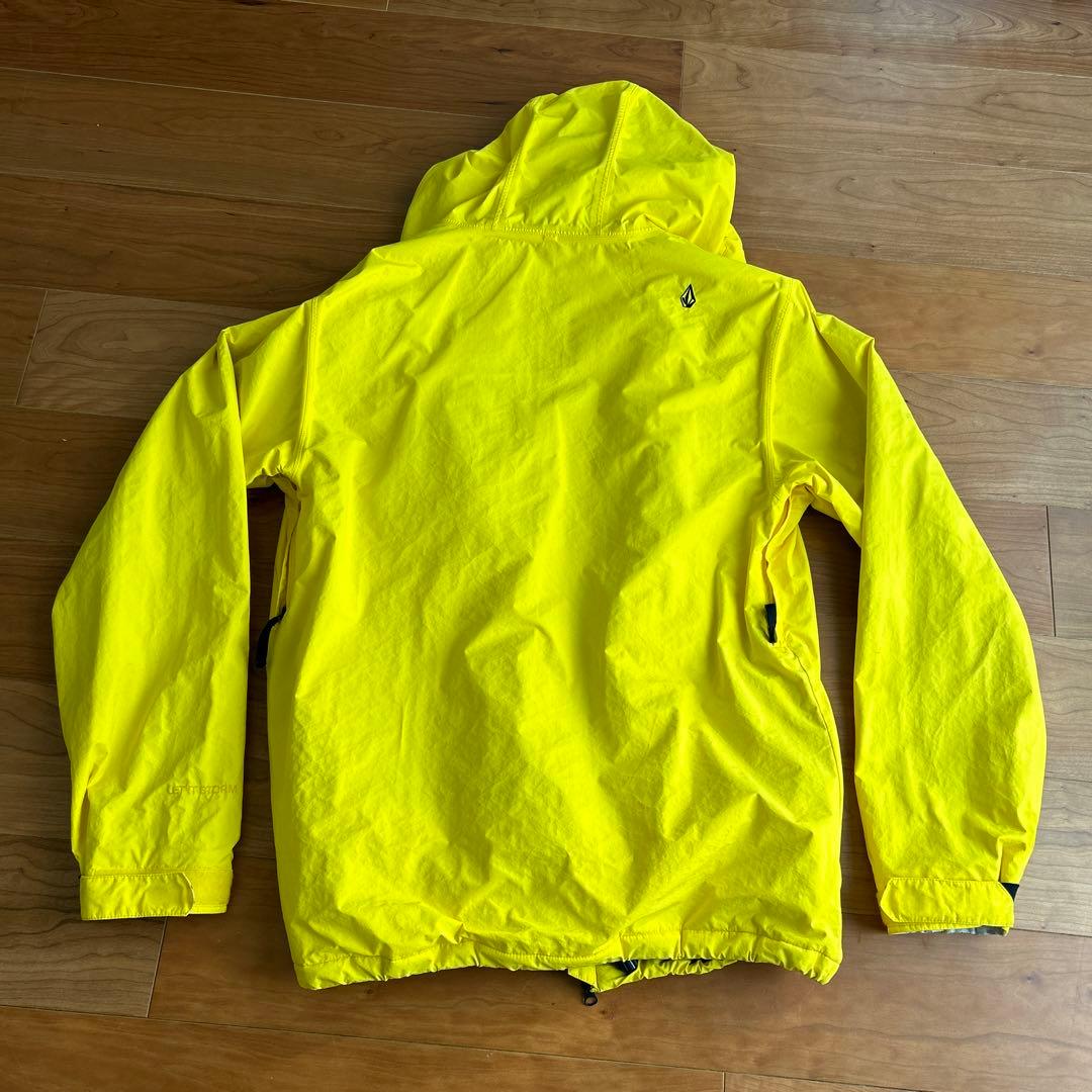 ボルコム　スノーボードウェアー　Mサイズ　最終お値下げ