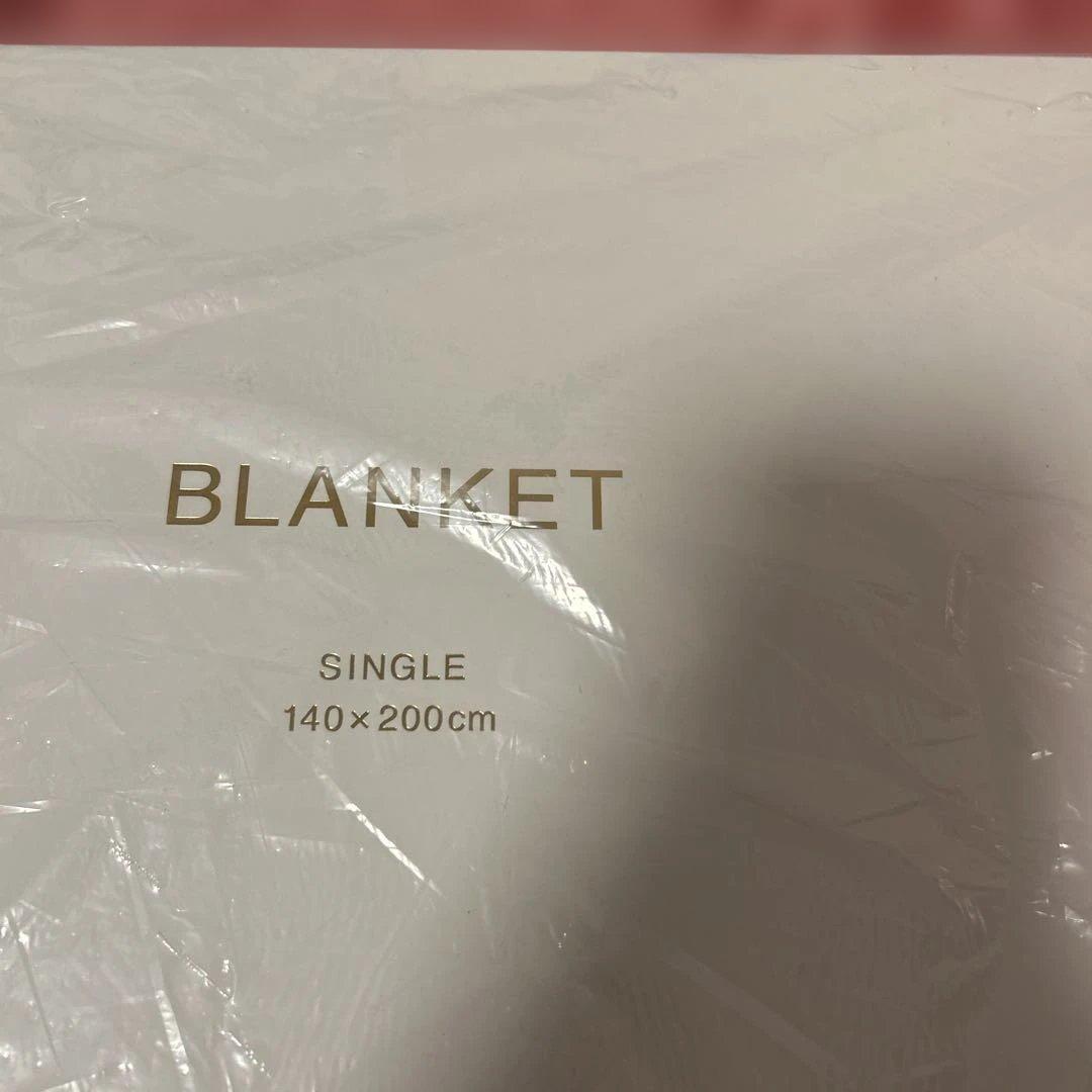 フランフラン　シルベール　ブランケット　ベージュ 140x200cm シルク　混