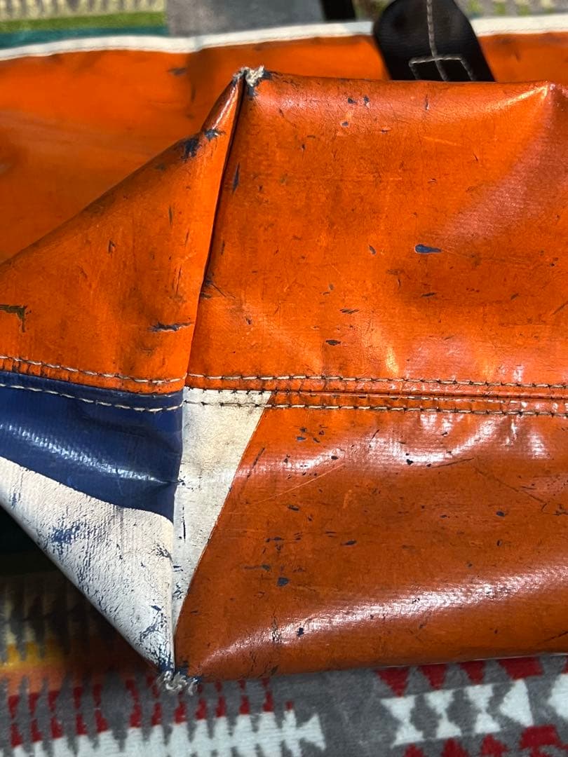 フライターグ クーパー　青/オレンジ