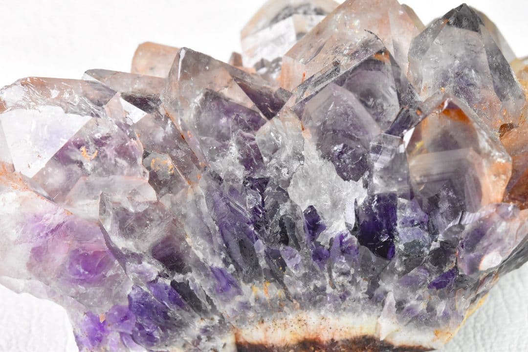 ザンビア産 ホワイトキャップアメジストクラスター