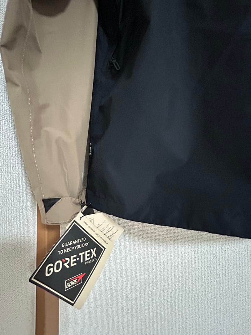 24-25 VOLCOM DUA GORE-TEX JKT CNB Mサイズ