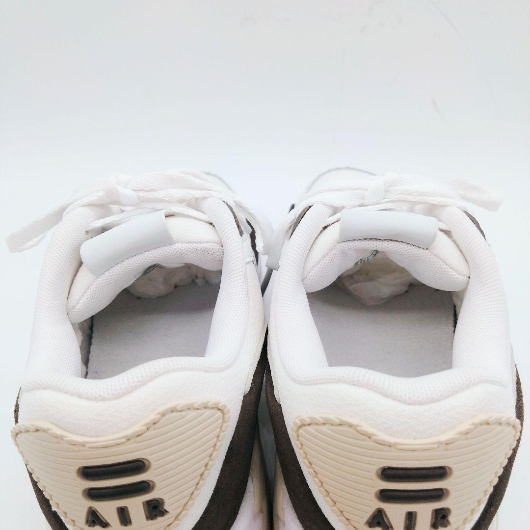 ナイキ ウィメンズ エアマックス 90 LV8 23.5cm　685