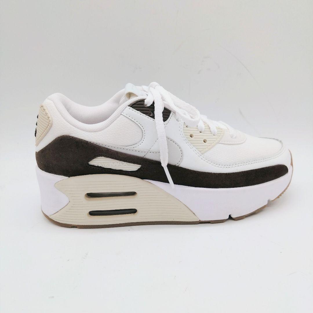 ナイキ ウィメンズ エアマックス 90 LV8 23.5cm　685