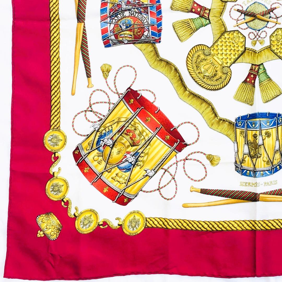 HERMES エルメス カレ90 タンブールの太鼓 スカーフ レッド系 タグなし