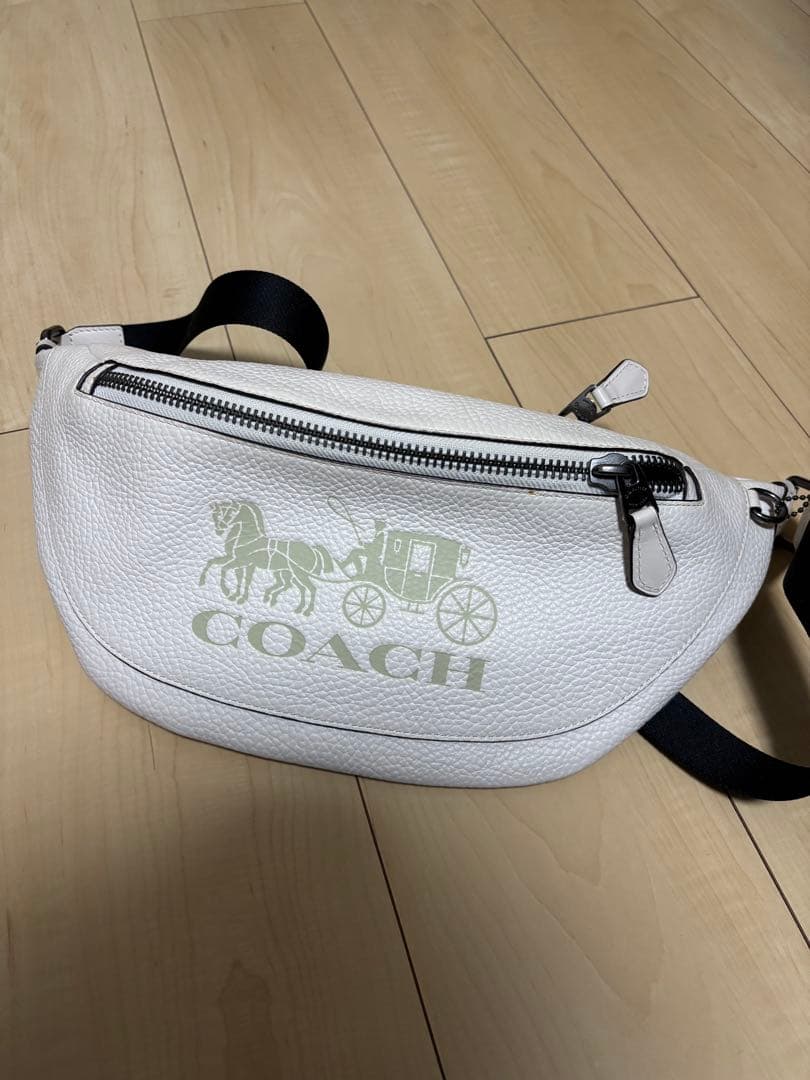 コーチ COACH レザーボディバッグ ホワイト