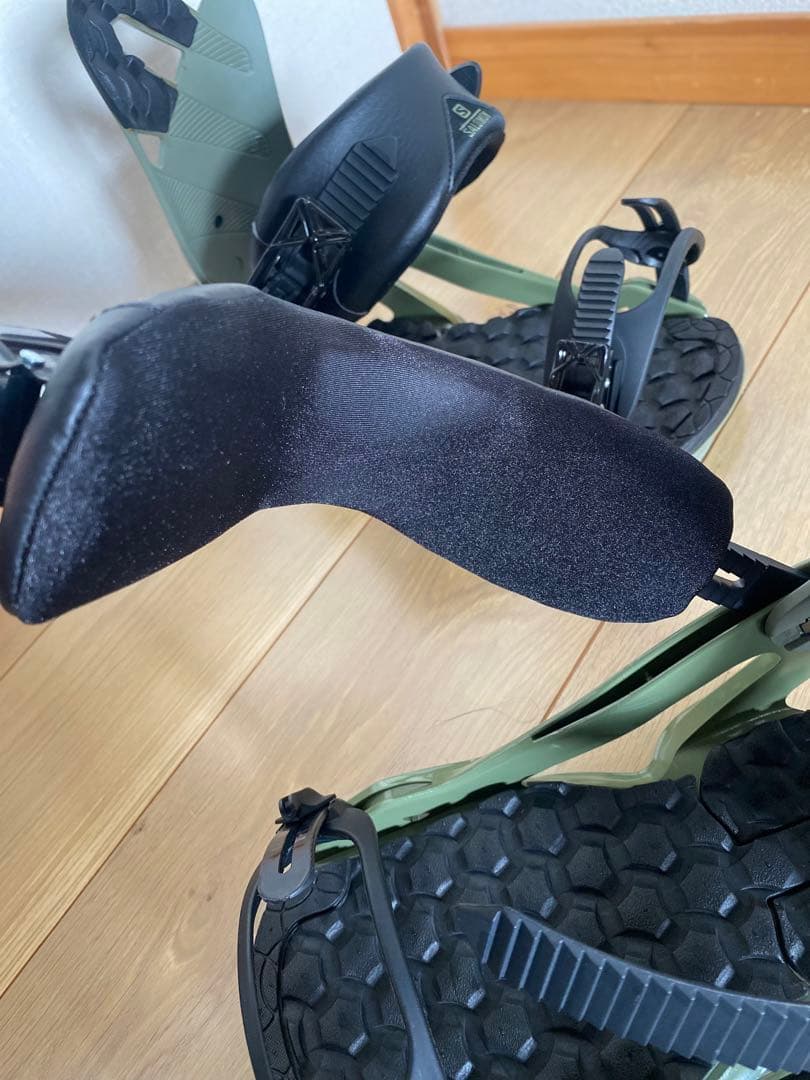 salomon rhythm サロモン　リズム　スノーボード　ビンディング　L