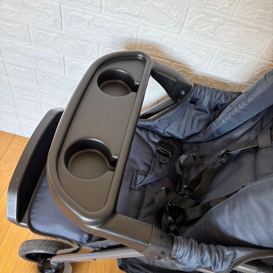 極美品　清掃済み　カトージ 2人でゴー 縦型 スリム 2人乗りベビーカー