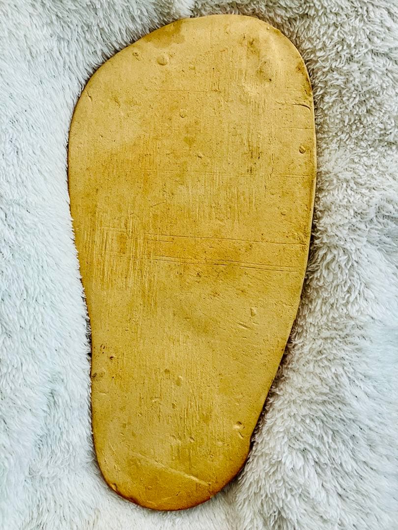 足型のお皿　約24cm