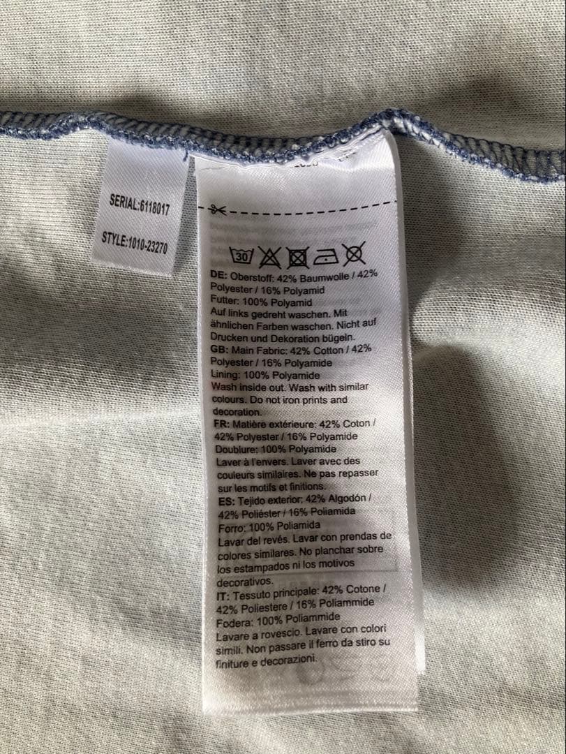 MAMMUT(マムート)フルジップパーカー 刺繍ロゴ 希少2XLサイズ ネイビー