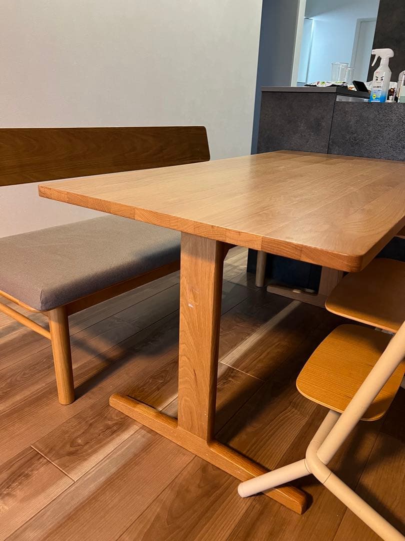 【無印良品】ダイニングテーブルのみ