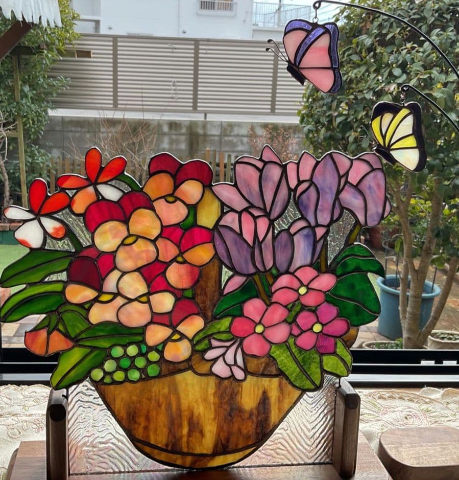 ステンドグラスパネル　寄せ植え