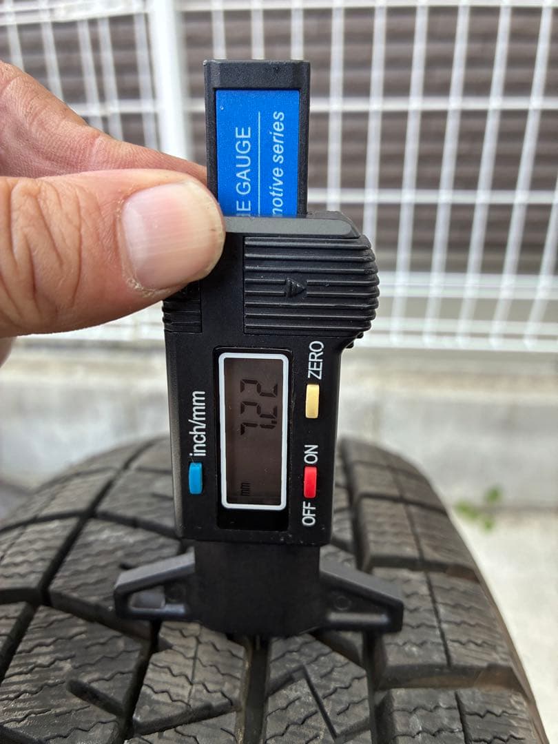 送料込み165/65r14ダンロップウィンターマックス03 4本セットバリ山