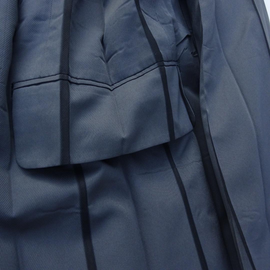 銀タグ　イッセイミヤケ　プリーツストライプロングジャケットコート グレーM