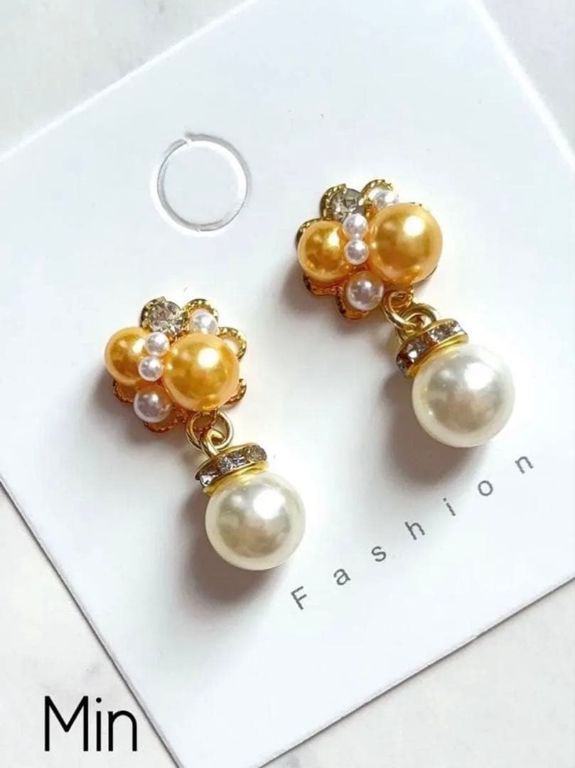 オレンジ系　ビジュー　ピアス　ハンドメイド　イヤリング変更可