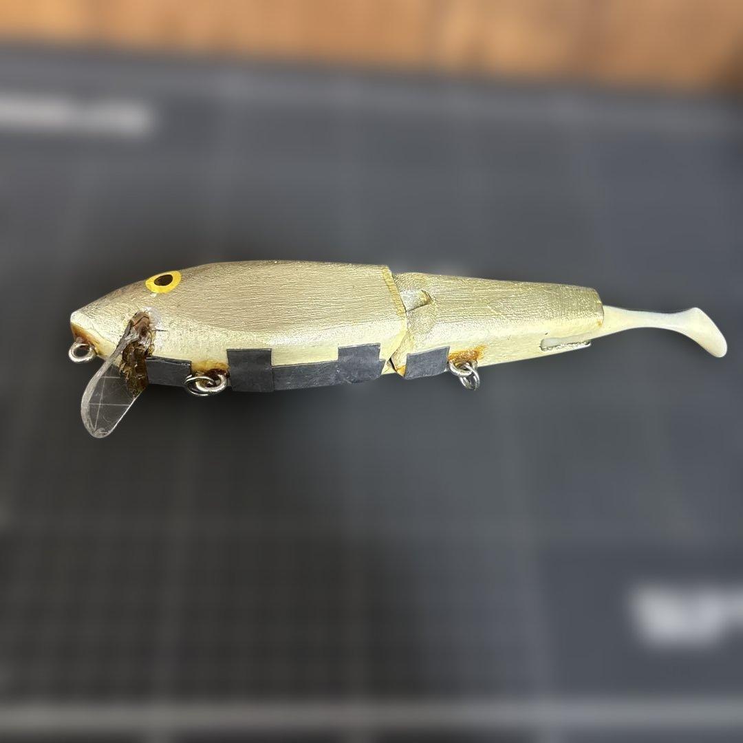 ACプラグ ハッチェリートラウト　オールド