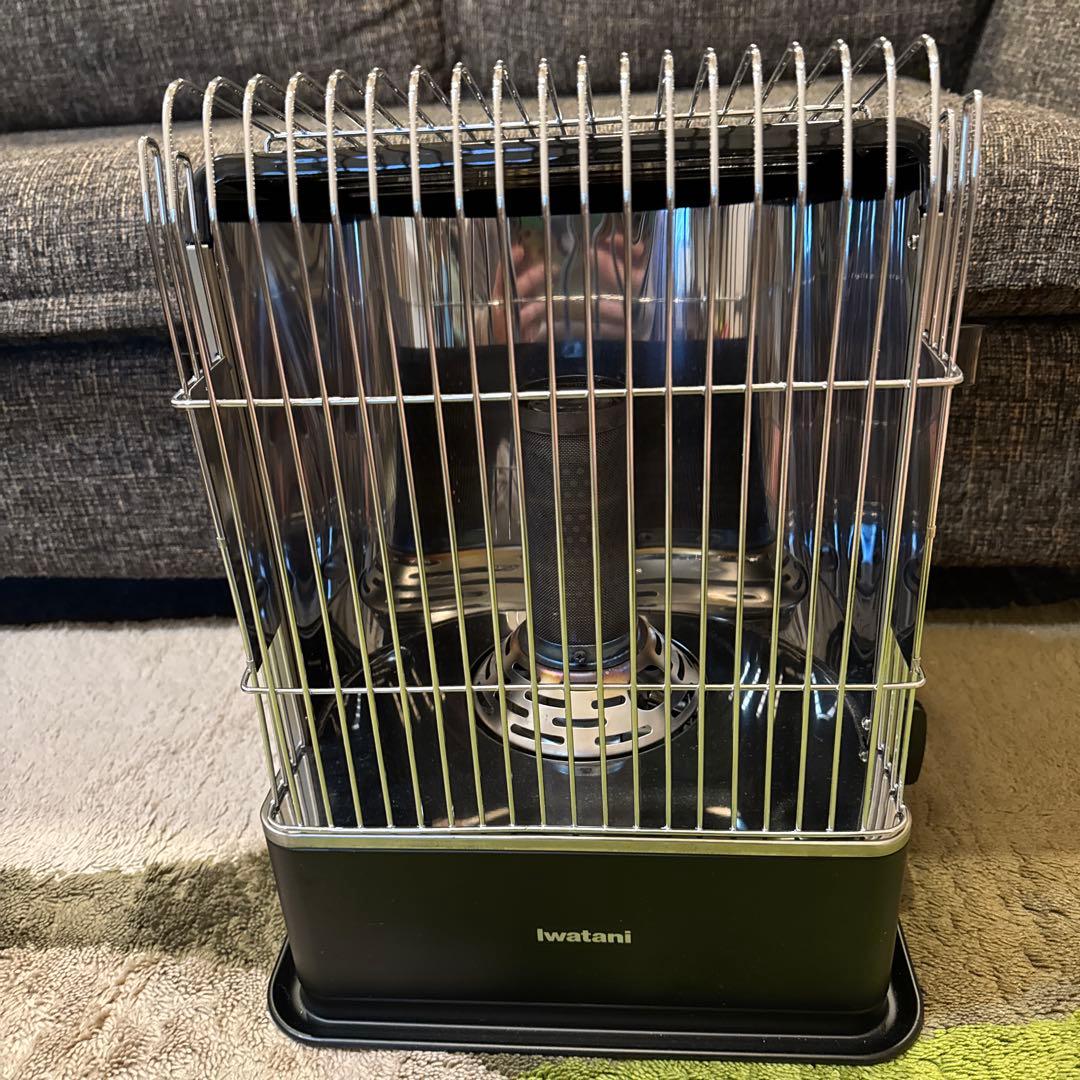 イワタニ　カセットガスストーブ　デカ暖　サンドベージュ