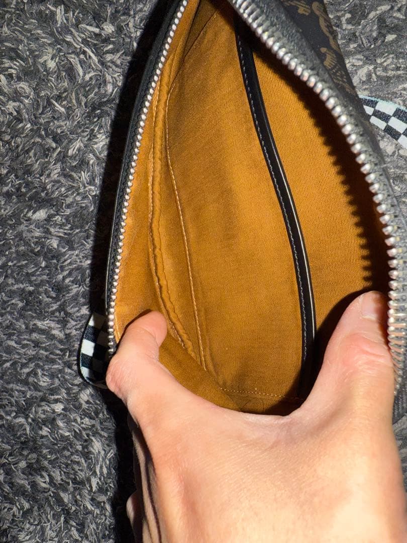 CELINE ボディーバッグ トリオンフ柄