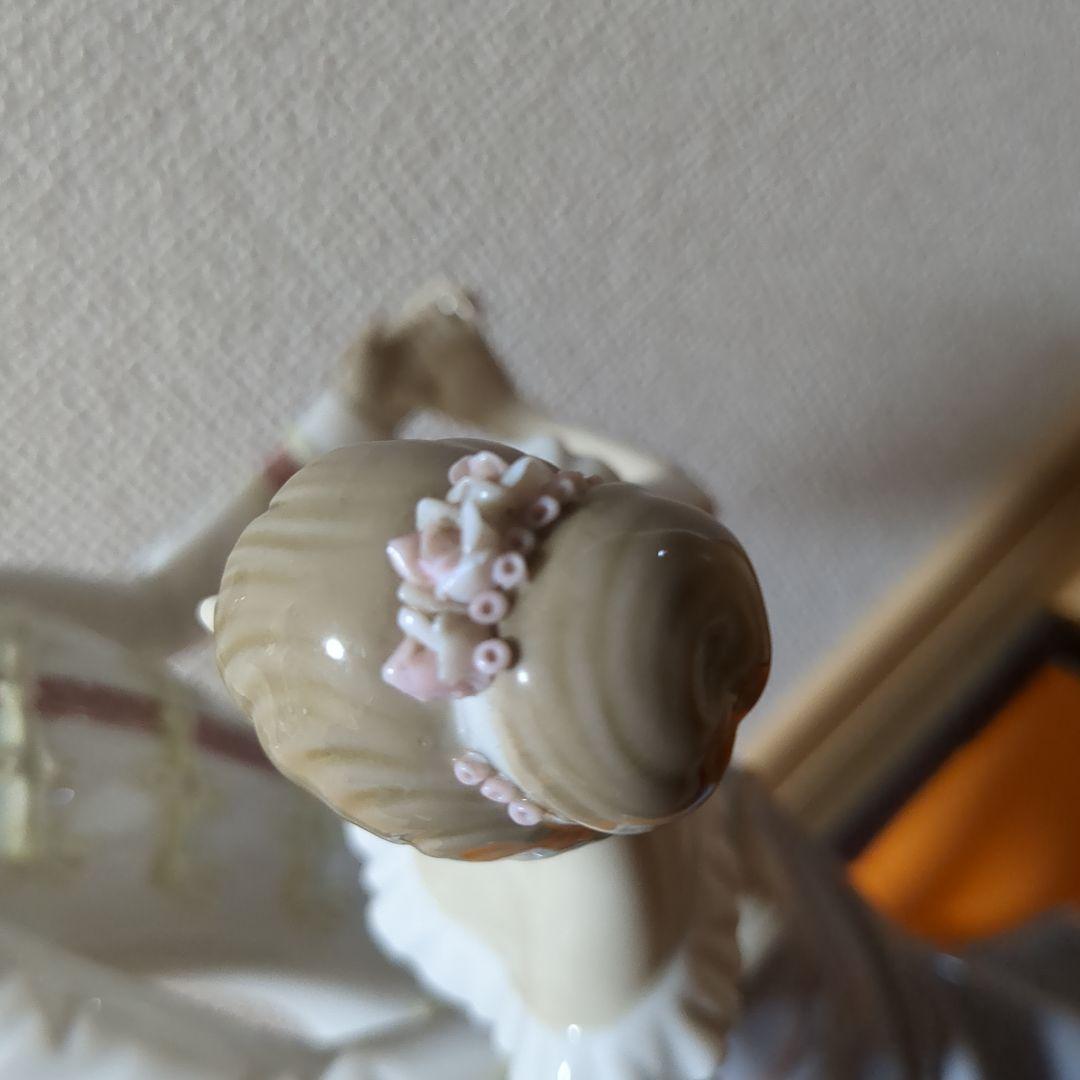 リヤドロ　ダンス