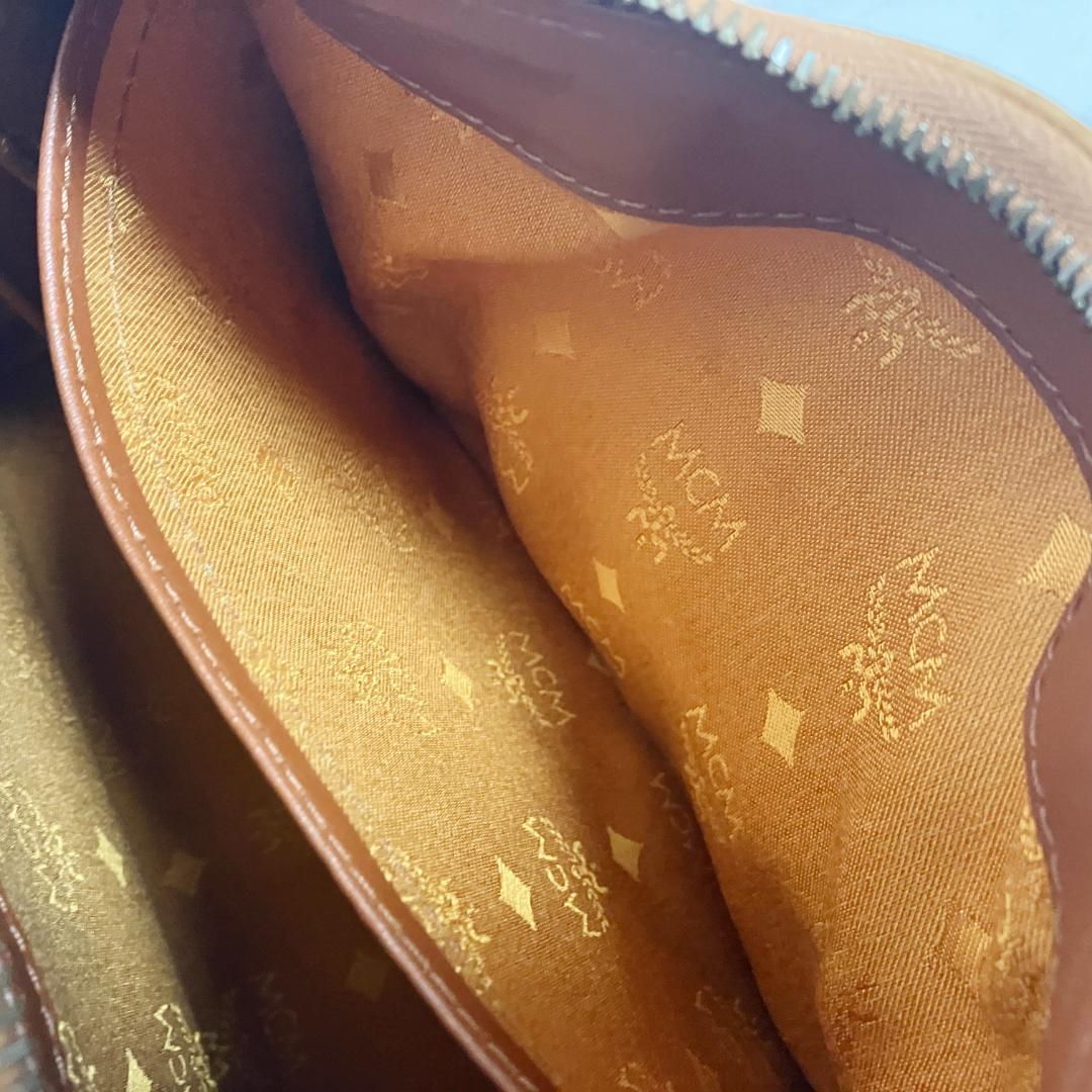 B702【美品】MCM★シボ革 ミニボストンバッグ ブラウン レザー