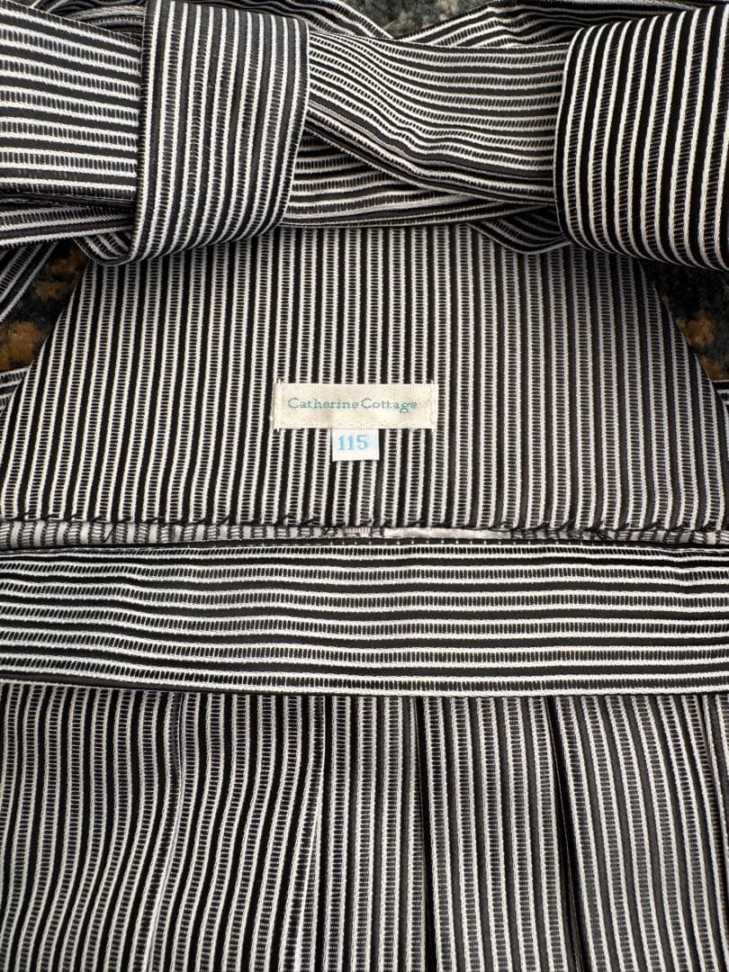 【美品】Catherine Cottage 黒紋付袴セット115cm 七五三に♪