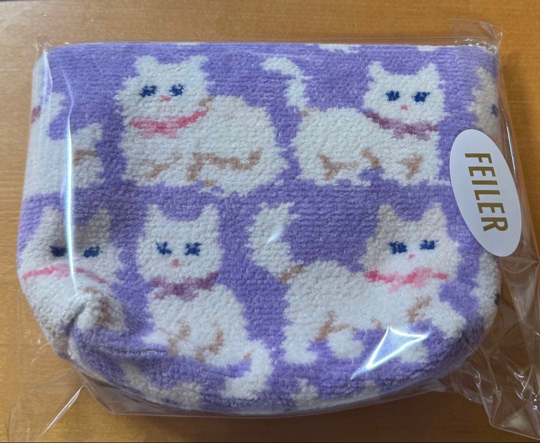 新品タグ付き　フェイラー　FEILER モフモフネコチャン 舟形ポーチ　M ねこ