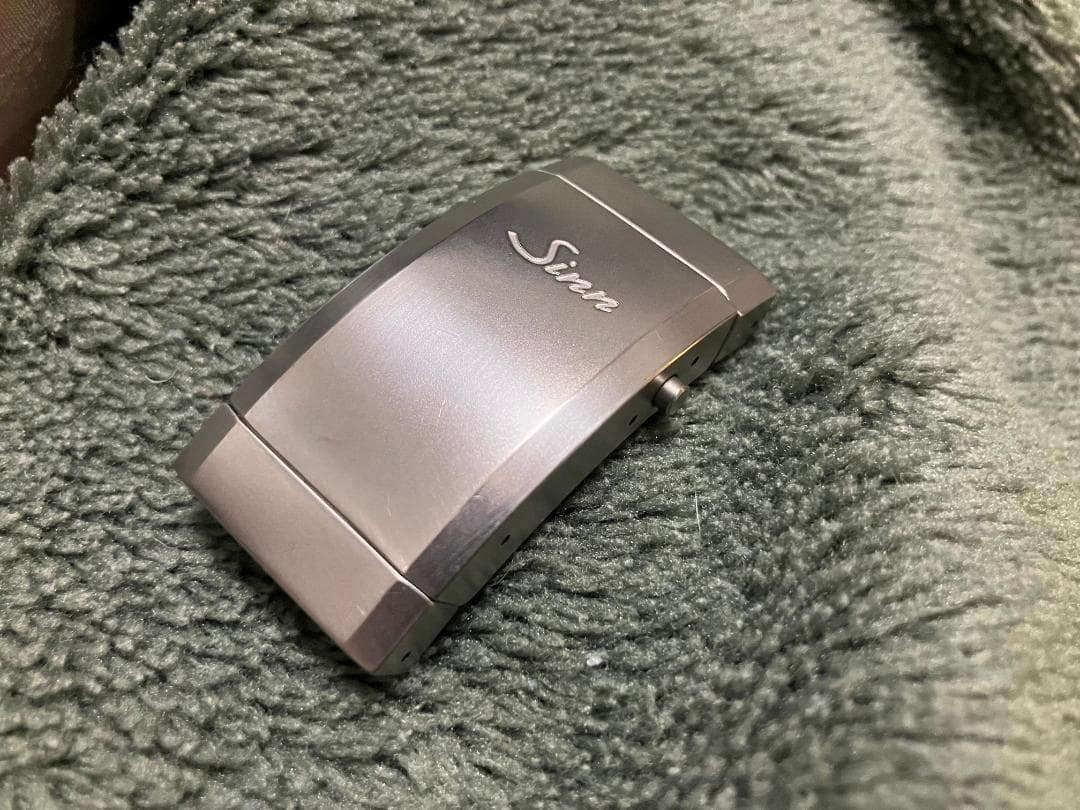 Sinn U1シリーズ シリコンベルト(22mm)用ステンレス・バックル