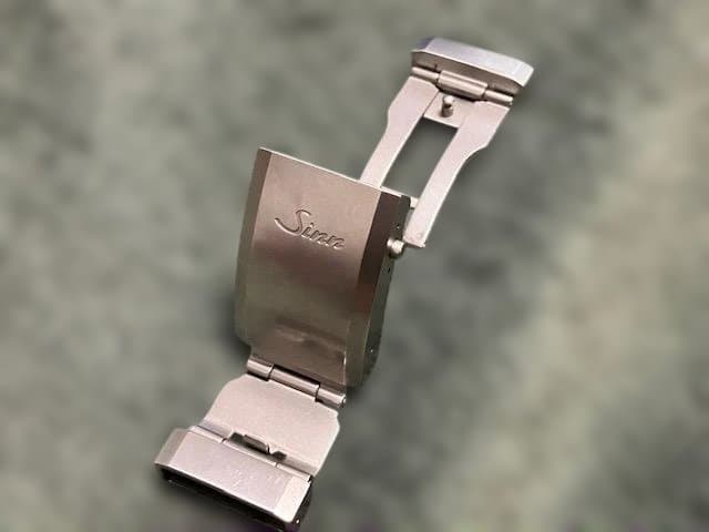 Sinn U1シリーズ シリコンベルト(22mm)用ステンレス・バックル