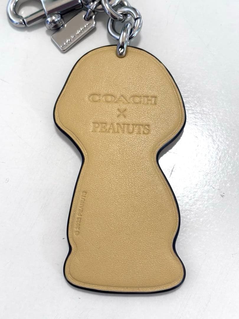 ⭐︎新品タグ付き⭐︎COACH x PEANUTS チャーリーブラウン キーホルダー