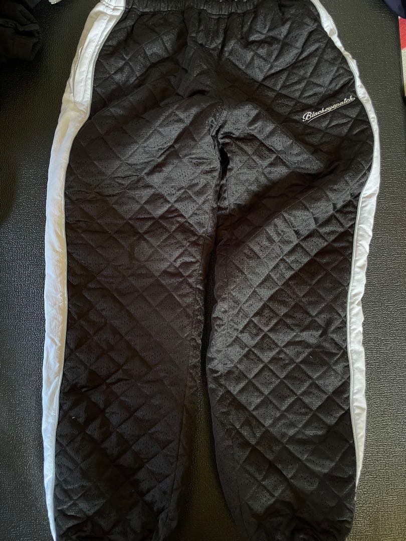y*i様 ブラックアイパッチQUILTED TRACK PANTS