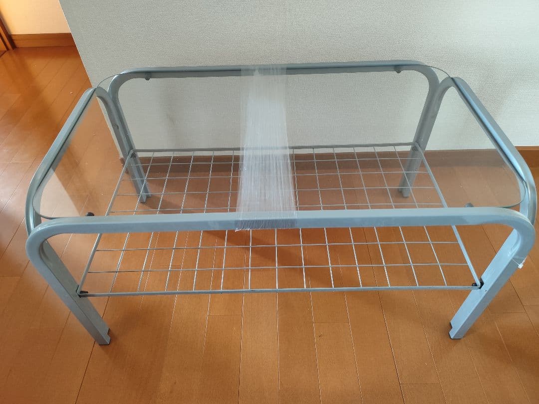 シンプルなガラスと金属製センターテーブル昭和