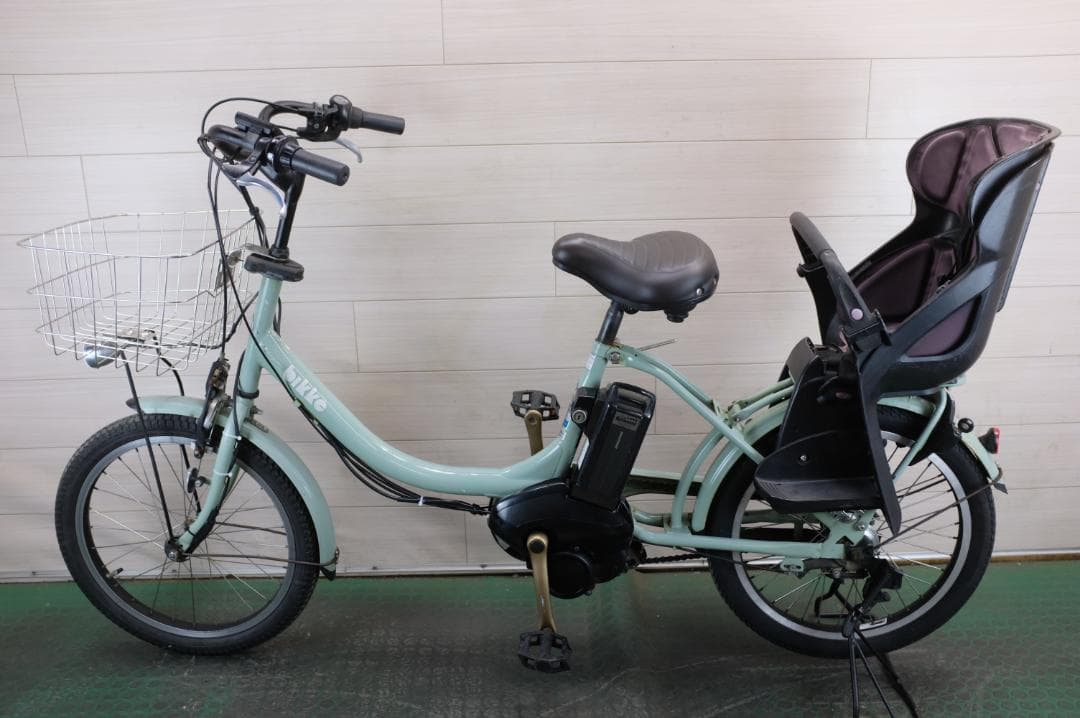 電動自転車 ブリヂストン製　BIKKE 20インチ 3段変速 12.3Ah