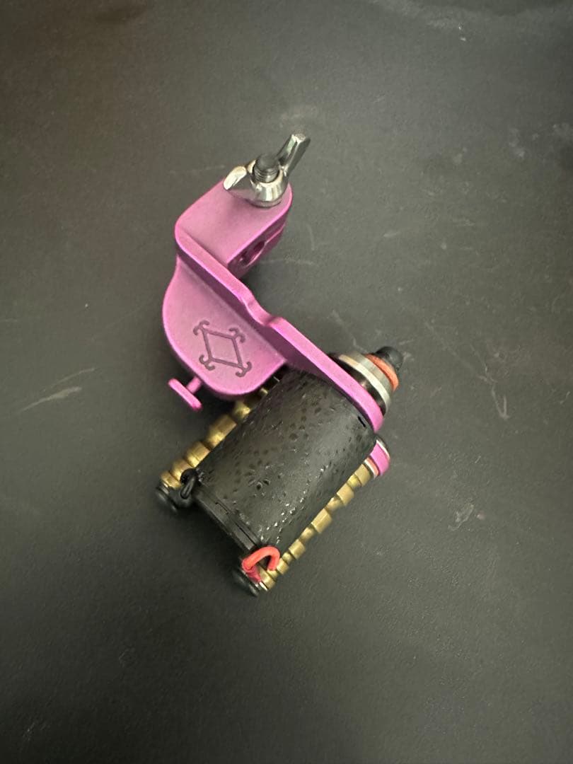 ウィザード・タトゥー・マシン　QUINKE