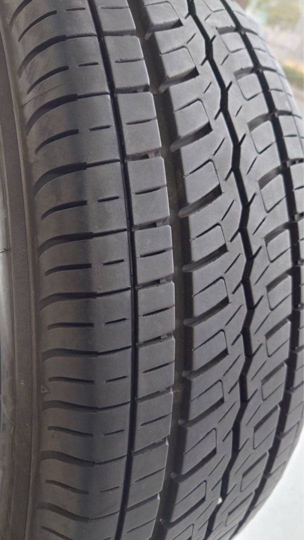 215/65-16C TOYOタイヤH20 バン用　ホワイトレター