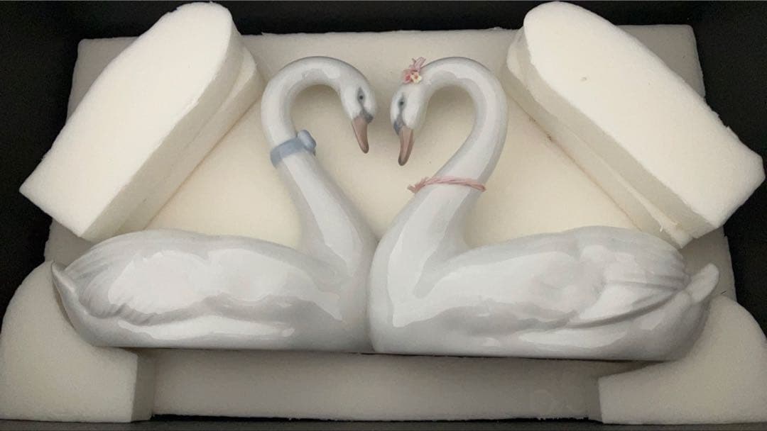 【 超美品】リヤドロ エンドレスラブ