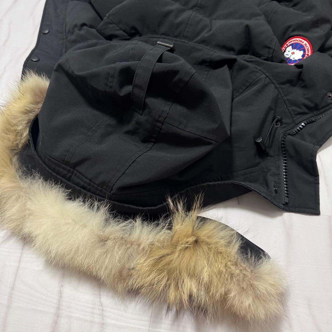 カナダグース マッケンジー ダウンコート サザビー M相当 ブラック 刺繍ロゴ