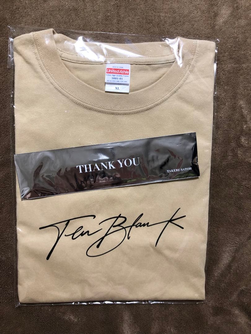 Netflix グラスハート エキストラ テンブランク Tシャツ ベージュ XL