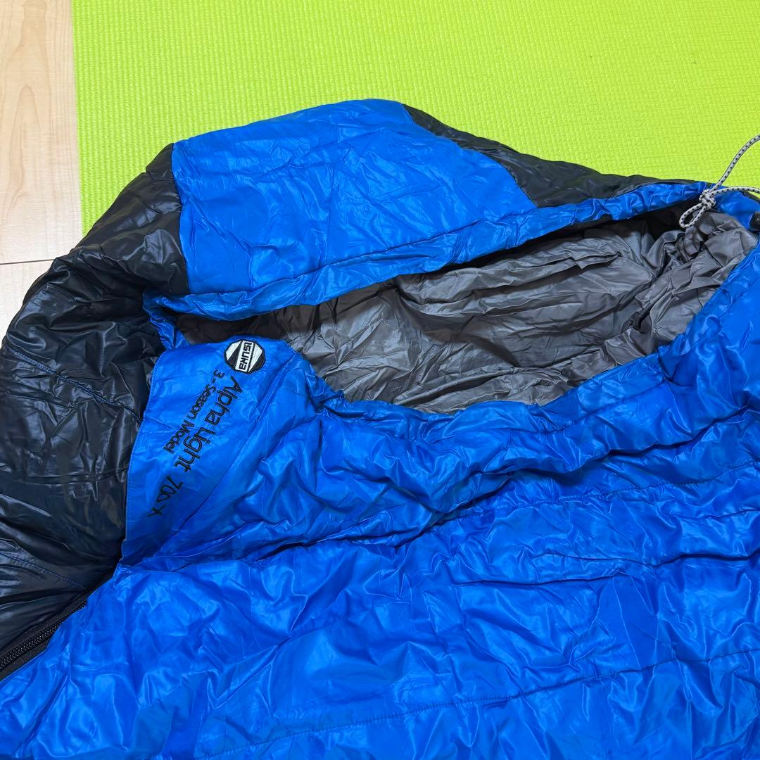 美品 ISUKA イスカ シュラフ 寝袋＋ウルトラライトコンプレッションバッグ