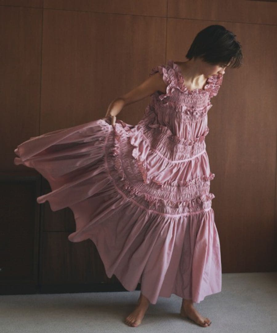 【PERNA】ギャザーキャミフリルワンピース・ピンク