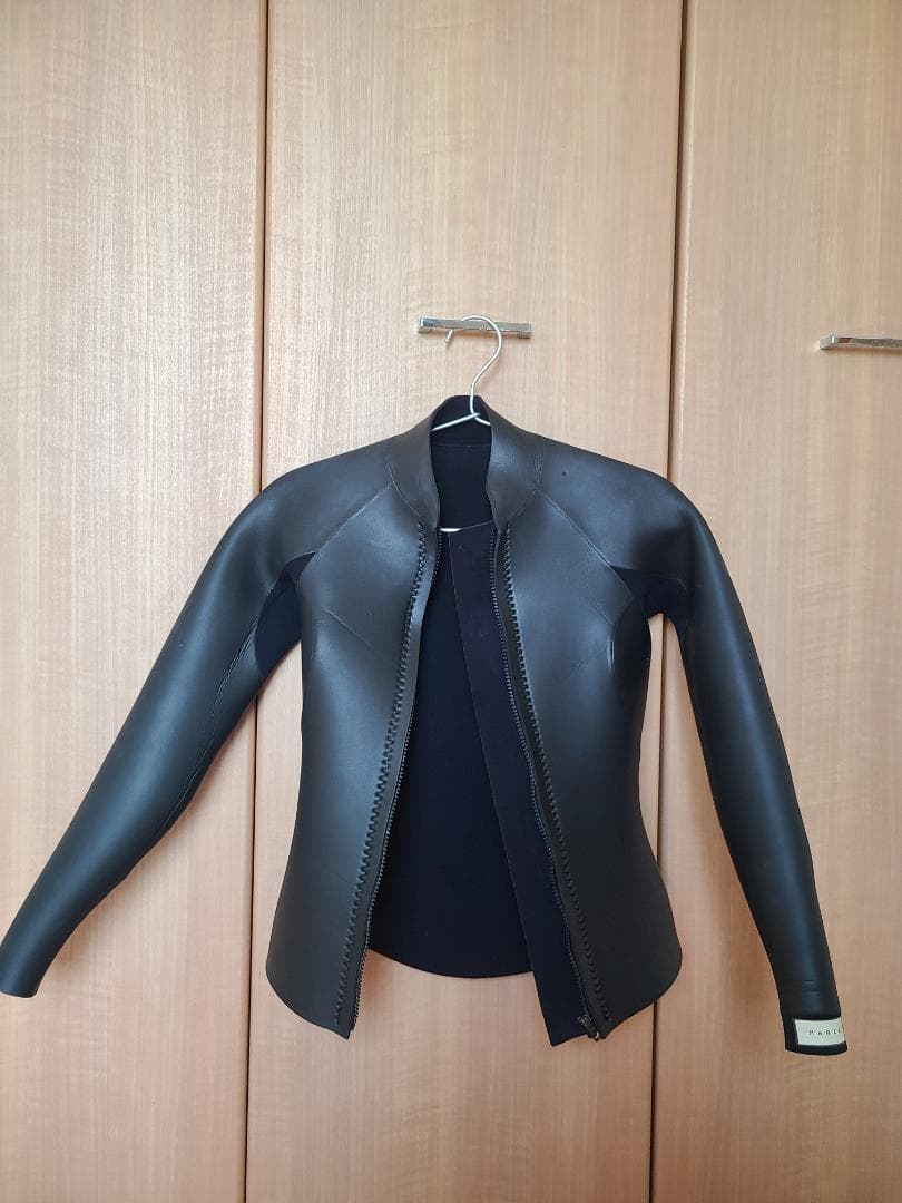 Maria　wetsuit jacket　マリアウエットスーツ