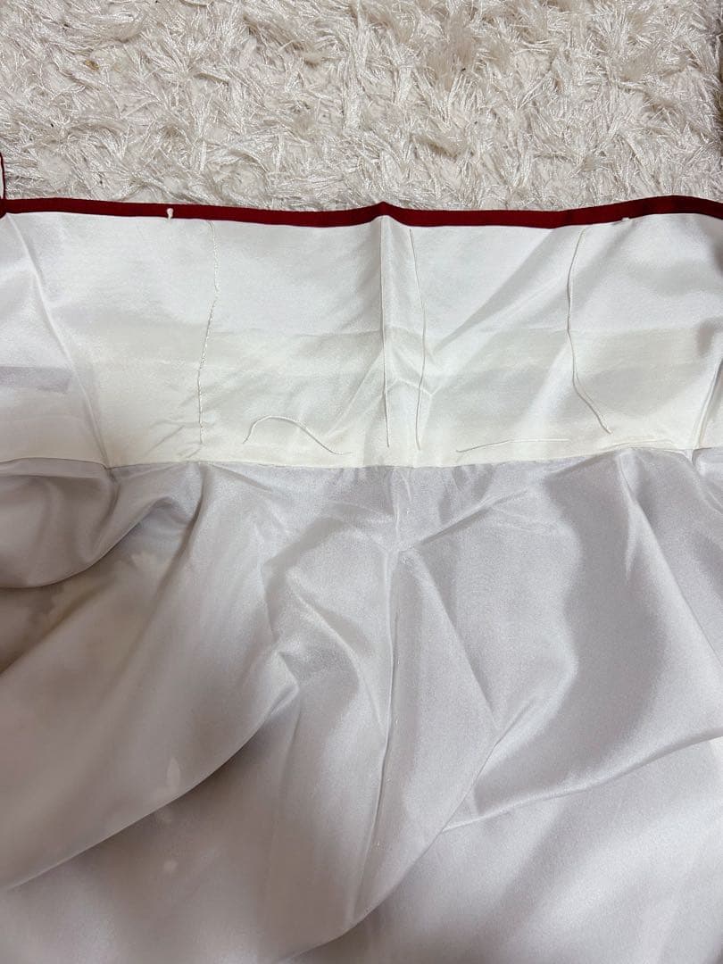 美品　王道カラー　正絹振袖フルセット　赤色 花柄　刺繍　豪華