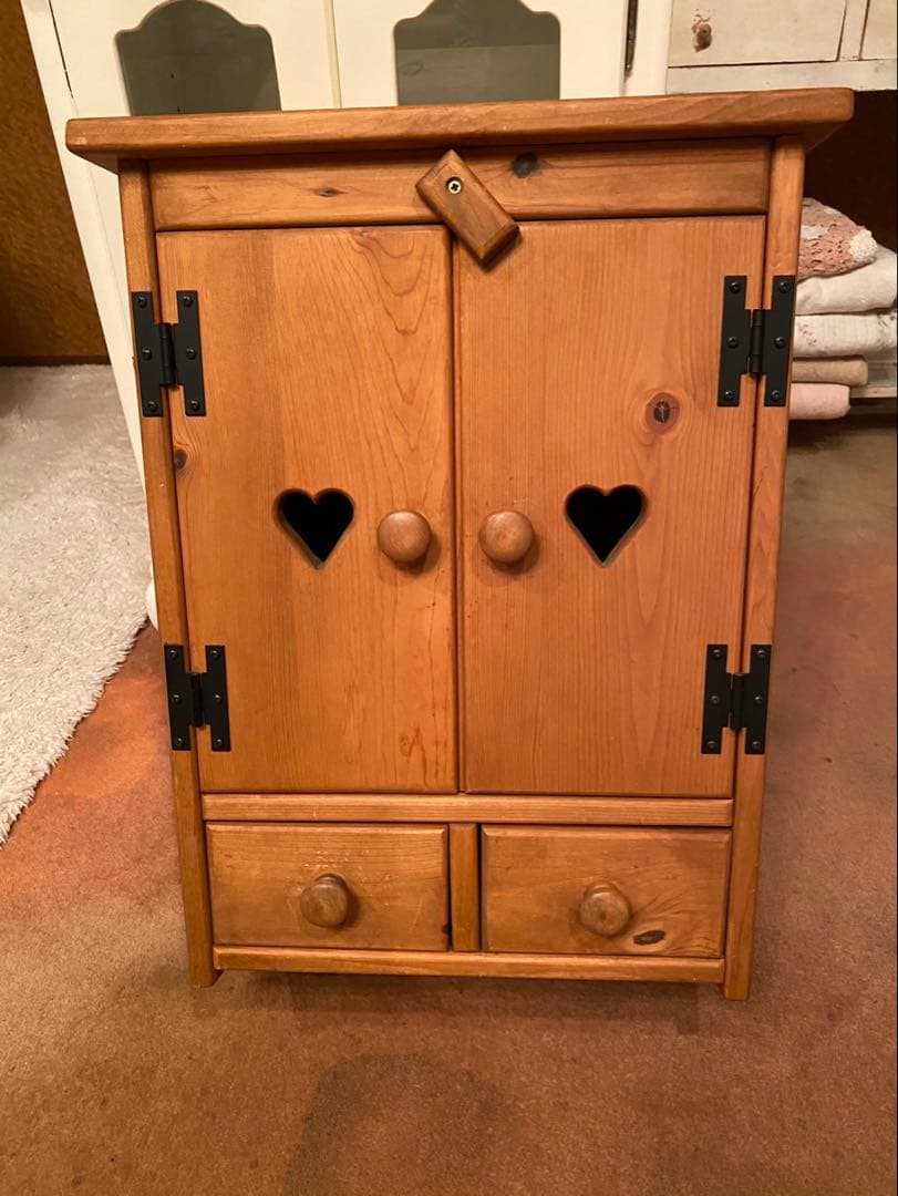 ナチュラルウッド キャビネット ハート型