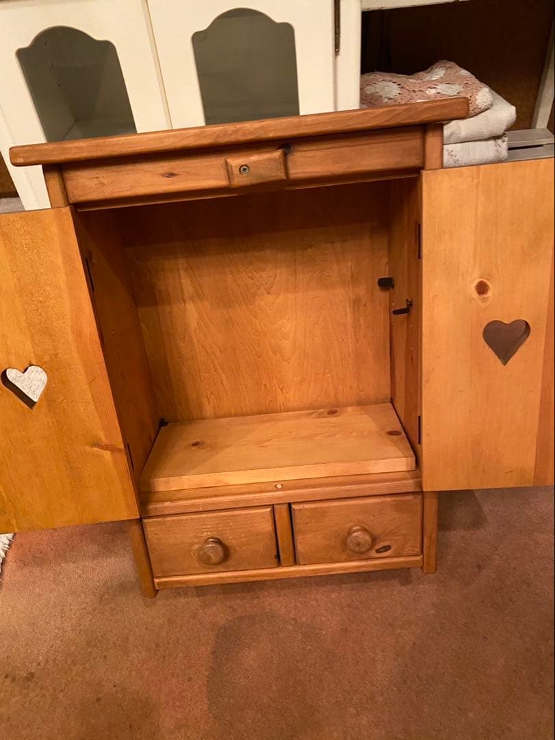 ナチュラルウッド キャビネット ハート型