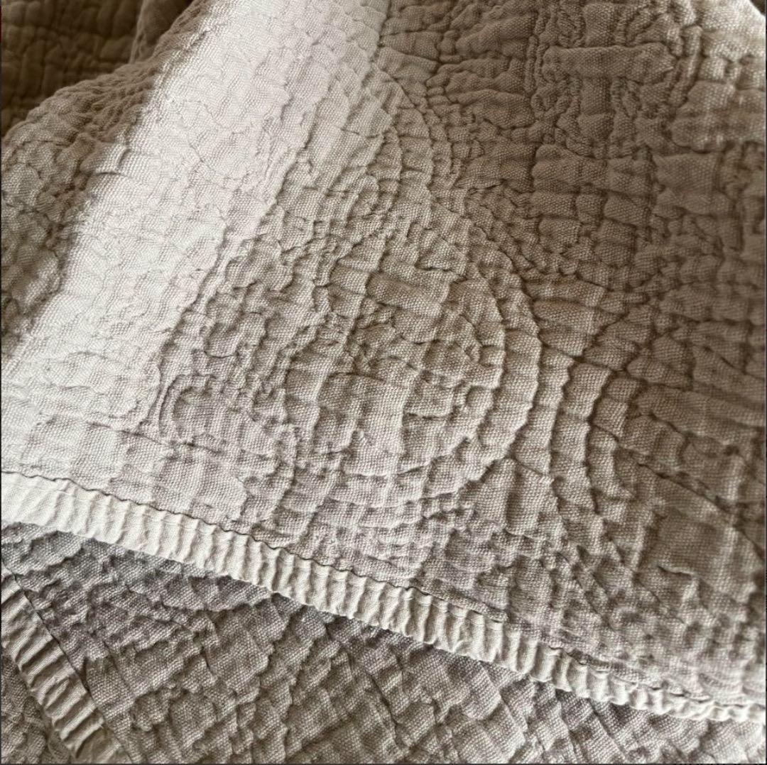 旧LAURA ASHLEY 　イギリス直輸入キルトカバー　ベッドスプレット　新品