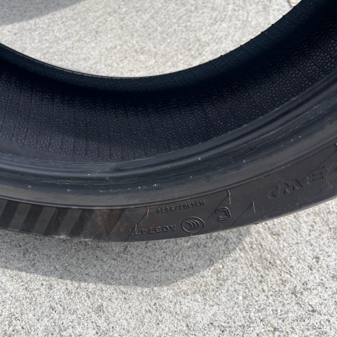 ピレリ　Diablo Rosso 4 タイヤ