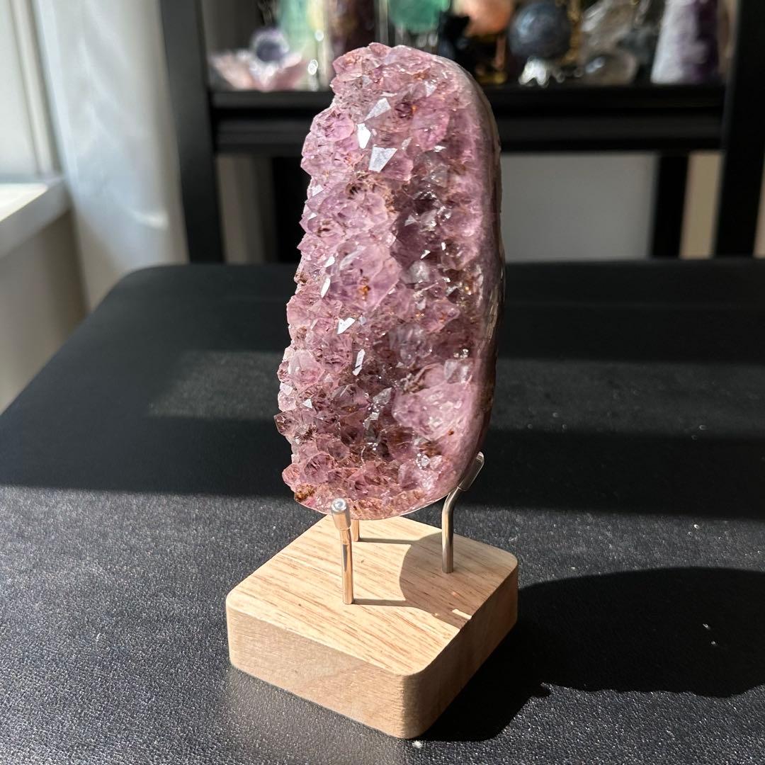 天然石タイチンルチルクォーツ共生アメジストの原石　置物NO.022408