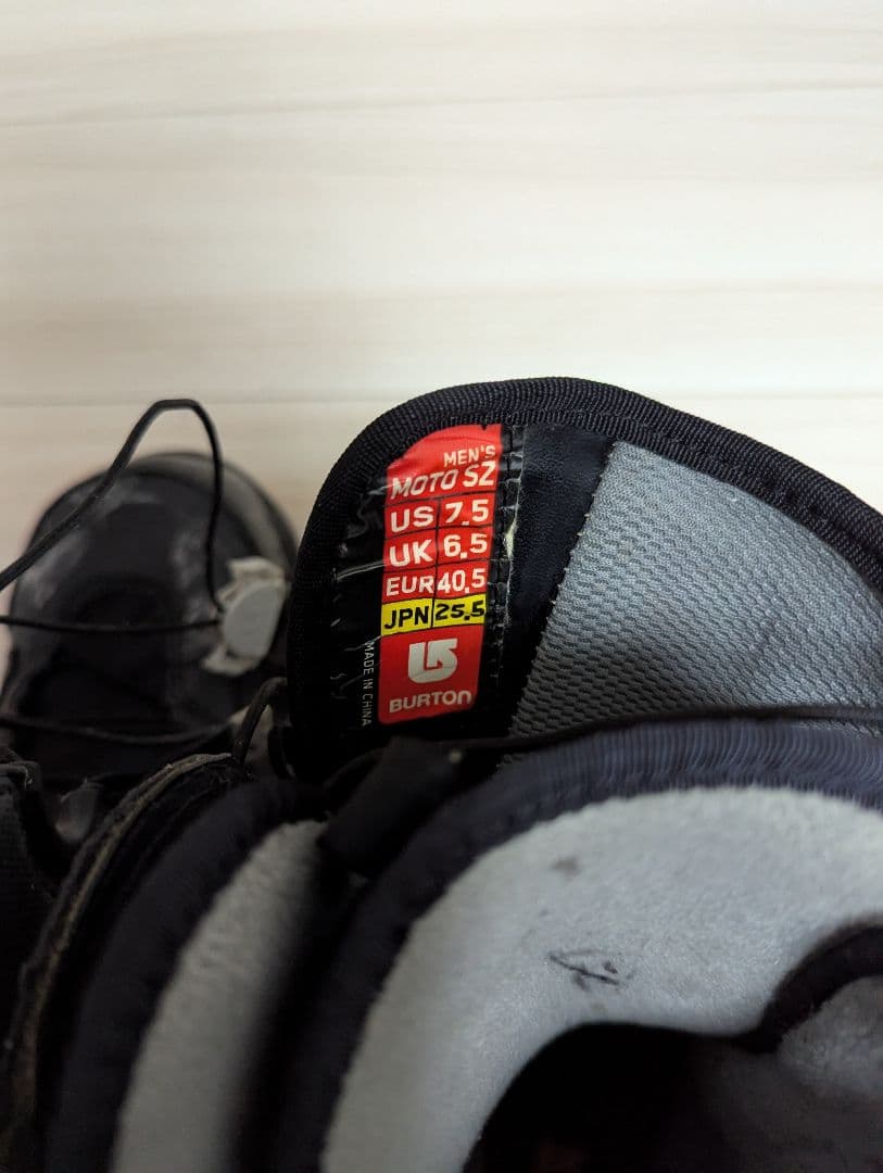 s*r様 Burton スノーボードセット (ボード+ブーツ)